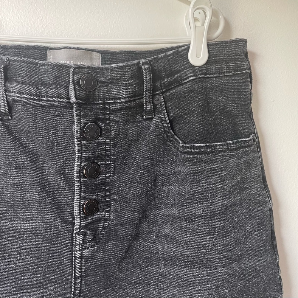 Everlane The High Rise Skinny Jean w/button fly in washed black, size 31 Regular